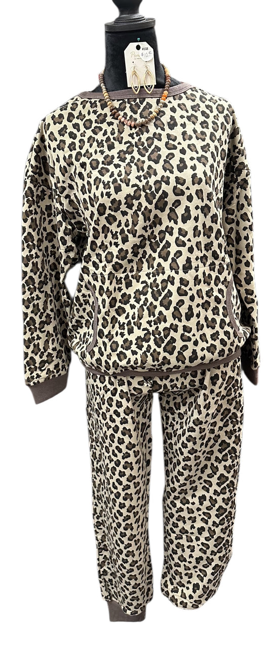 Leopard Joggers Set